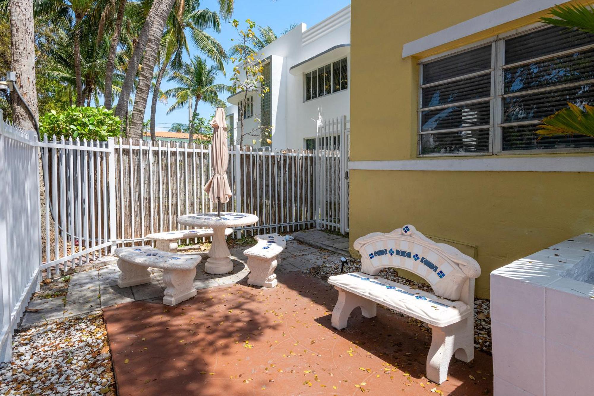 Sunnys Days 5Th St Apartman Miami Beach Kültér fotó
